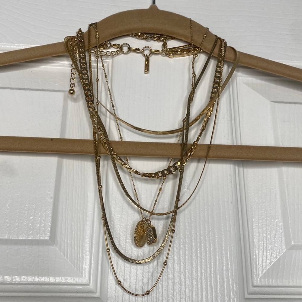 WHBM multi layers necklace
